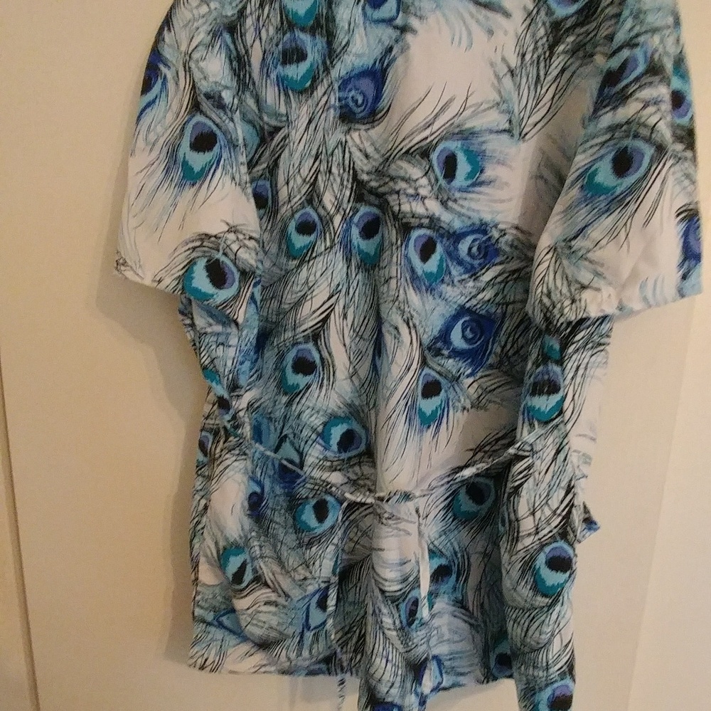 Scrub top